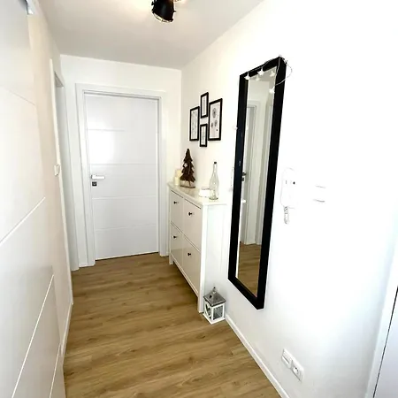 Lipno 1 * Cesky Krumlov